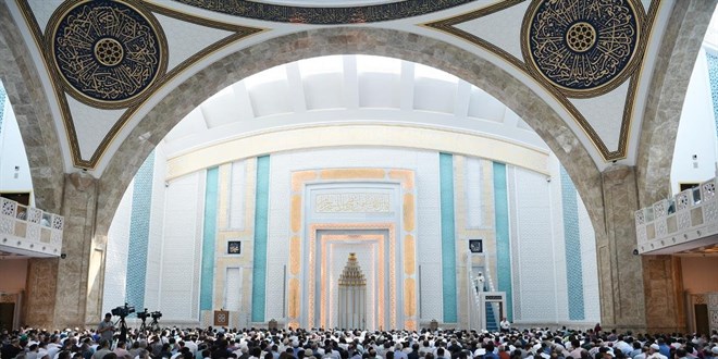 Diyanet'in cuma hutbesinde yaşam tarzı uyarısı