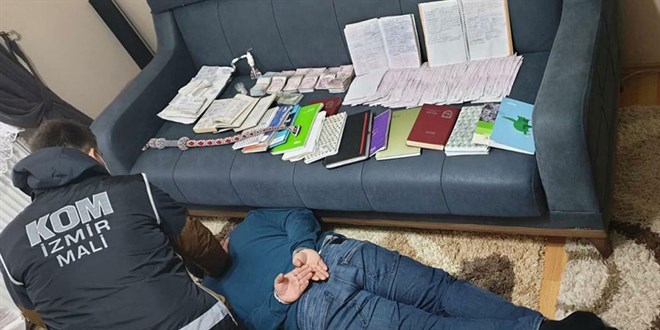 Tefeci Menize operasyonu! Kredi alamayan vatanda�lar�n kabusu olmu�lar