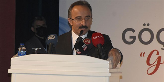 'Türkiye'de 3 milyon 700 bin Suriyeli yaşıyor'