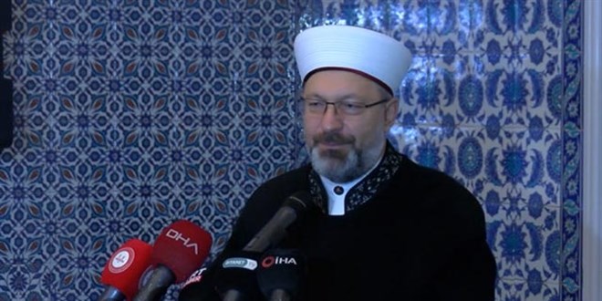 Diyanet İşleri Başkanı Erbaş: Hafız, yürüyen Kur'an demektir