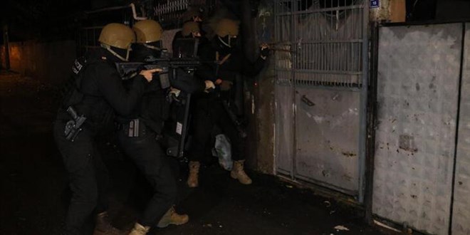 Adana'da DEAŞ operasyonu: 13 gözaltı kararı