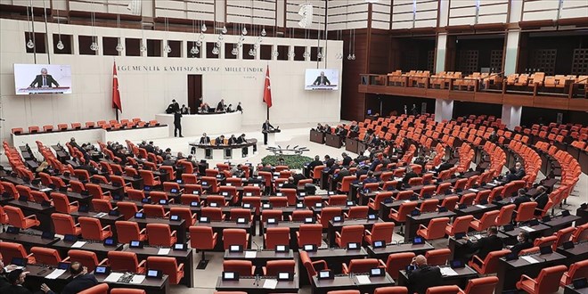 Asgari ücretliye vergi muafiyeti kanun teklifi yasalaştı