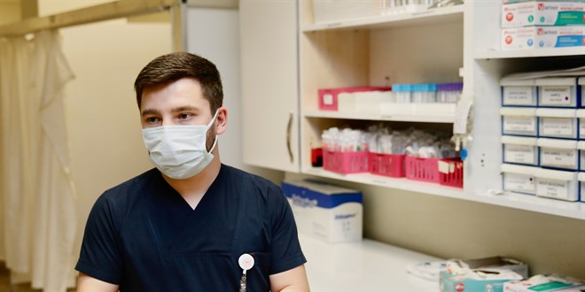 Eski�ehir'de sa�l�k �al��an�n� darbetti�i �ne s�r�len hasta yak�n� tutukland�