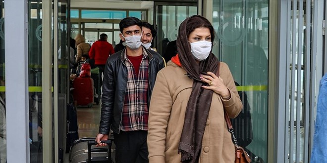 İran, Omicron nedeniyle kara sınırlarını 15 gün süreyle kapattı