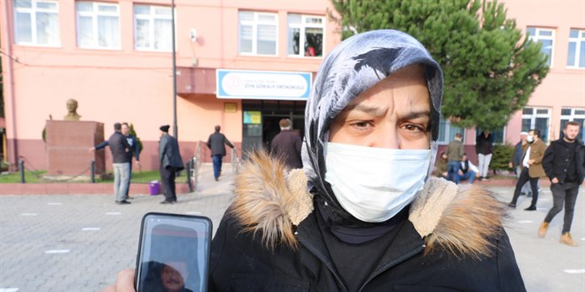 Koronavirüsten ölen eşinin yerine muhtar adayı oldu