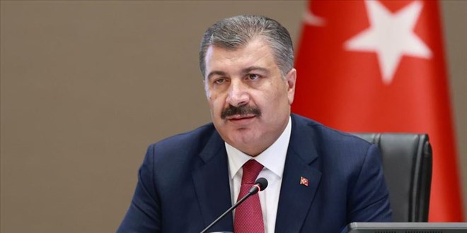Fahrettin Koca: 20 bin sözleşmeli personel hayırlı olsun