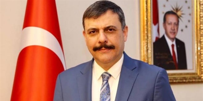 Vali açıkladı: 5 kişi sahte içkiden öldü