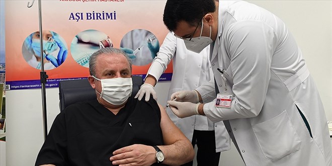 TBMM Başkanı Şentop, üçüncü doz aşısını TURKOVAC oldu