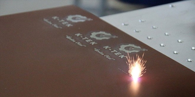 Konya'daki meslek liseliler lazer markalama makinesi üretti