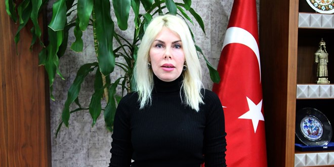 Özkan'dan 'varyantlar herkeste farklı seyredebiliyor' uyarısı