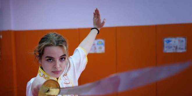 Yaramazlık yapıyor diye Wushu'ya gönderildi, Avrupa şampiyonu oldu