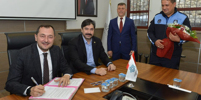 Süleymanpaşa Belediyesinde memurlara yüzde 120 zam