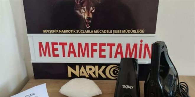 Elektrikli süpürgenin içinden uyuşturucu çıktı