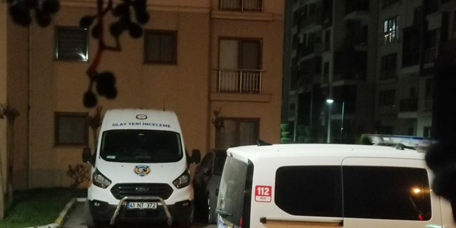 Sedefnur ile aynı evde bulunan 2 polis açığa alındı