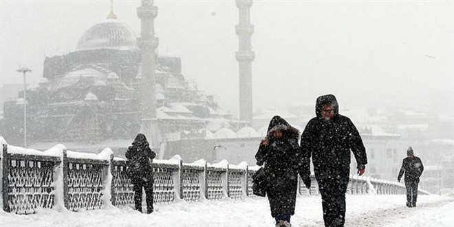 Meteoroloji tarih verdi: İstanbul'a kar geliyor