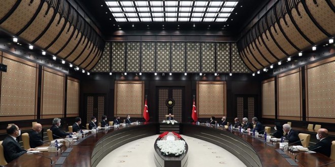 Cumhurbaşkanı Erdoğan, Kamu Görevlileri Etik Kurulunu kabul etti