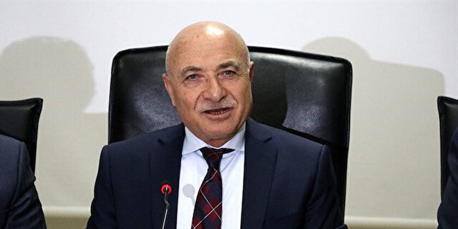 'Sağlık çalışanlarına yönelik düzenleme üzerinde çalışıyoruz'