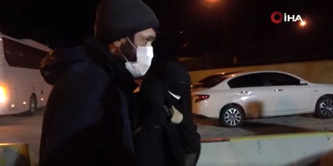 Koronavirüslü karı-koca otobüste yakalandı! 'Yanlış yaptığımı biliyorum' dedi