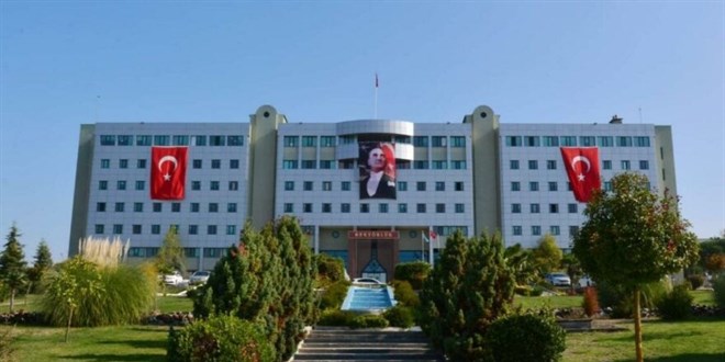 Üniversitede adrese teslim kadro ilanı