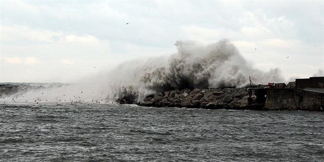 Meteorolojiden iki bölge için kuvvetli fırtına uyarısı