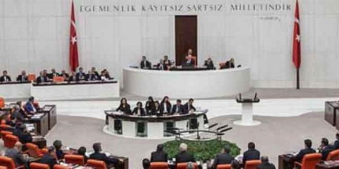 Milletvekilleri ilk defa kendi lehlerine de olan bir düzenlemeyi geciktirdi!