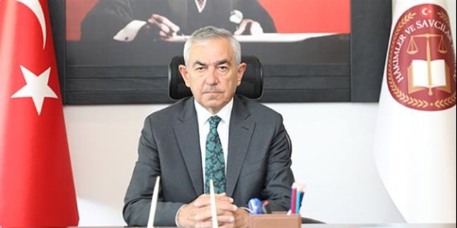'Hukuk'ta kaliteyi arttırmak için 'devam zorunluluğu' getirilmeli'
