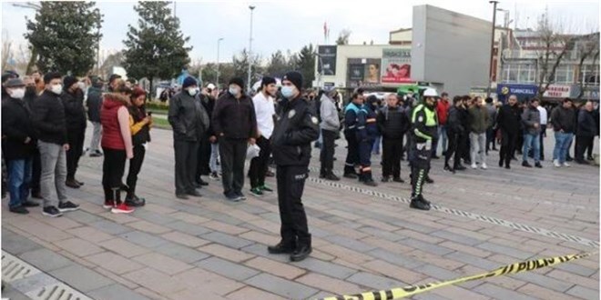 Stajyer avukat 4'üncü kattan düşerek öldü