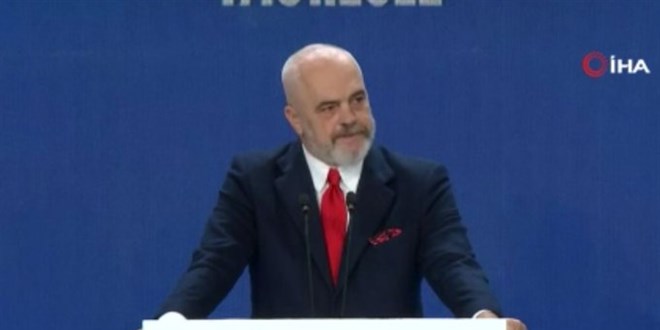 Arnavutluk Başbakanı: Erdoğan dediğini yapar ve yaptığını söyler