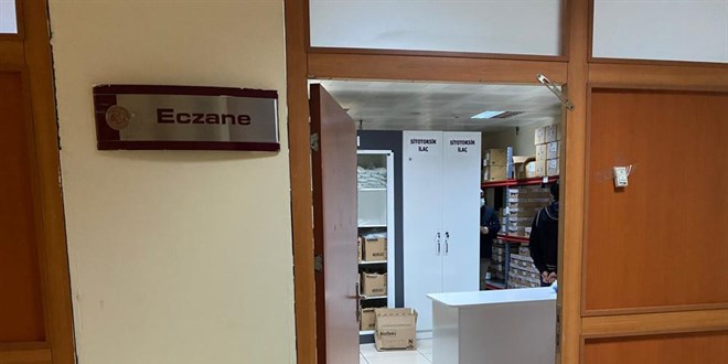 Kar maskeli iki kişi hastanede silahla sağlık çalışanını yaraladı