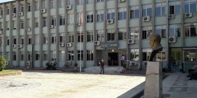 �ocuklar�n m�stehcen g�r�nt�lerini �eken san��a rekor ceza