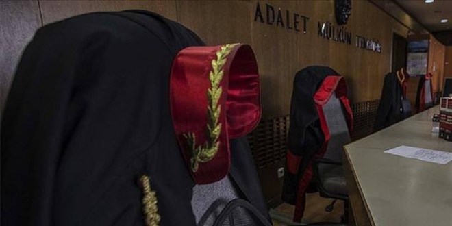 Sulh ceza ve kadastro mahkemesi hakimlerine kıdem şartı