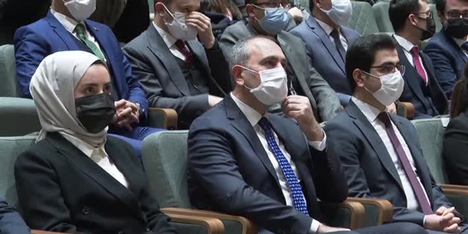 Adalet Bakanı Gül, hakim savcı adaylarıyla 'Kesişme; İyi ki Varsın Eren' filmini izledi