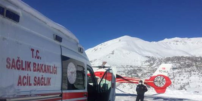 Hava ambulanslarının yoğun mesaisi