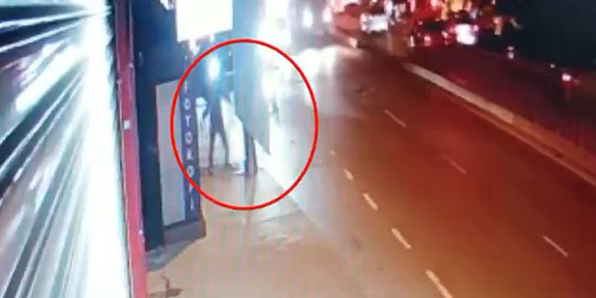 Üniversiteli kıza taşla kafasına vurarak saldıran kişi tutuklandı