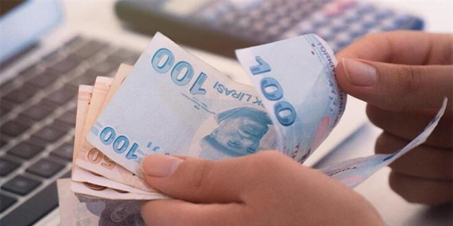 Emeklilere ödenecek en düşük maaşı arttıran Kanun Resmi Gazete'de