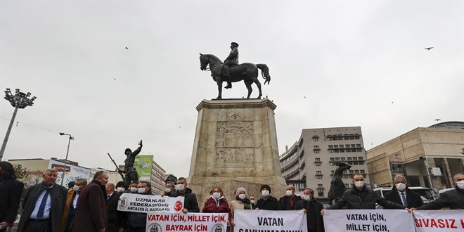 Uzman çavuşların 3600 ek gösterge düzenlemesinden yararlanması talep edildi