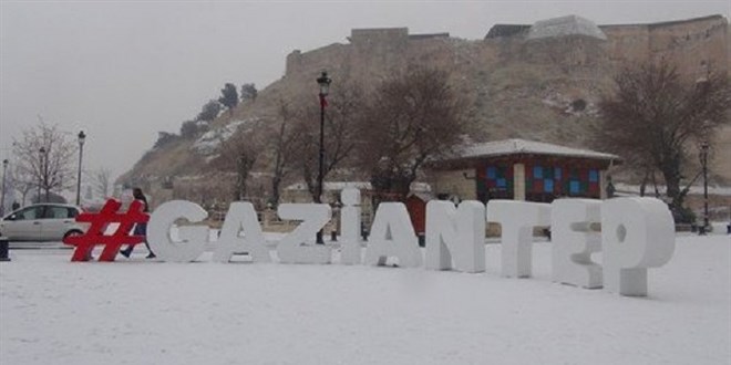 Gaziantep'te kar beklentisi nedeniyle krsaldaki 76 hamile kadn hastane ve otellere alnd