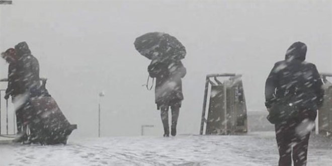 İstanbul'a kuvvetli kar yağışı uyarısı