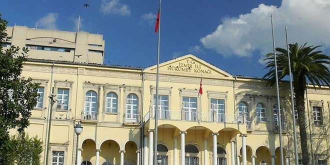 İzmir Valiliğinden, depremden sonra yapılacak konutlarla ilgili açıklama