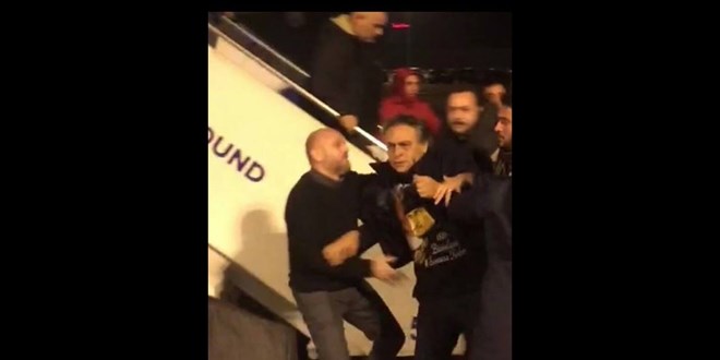 Barbaros Şansal'ı darp eden TGS yer hizmetlisine para cezası verildi