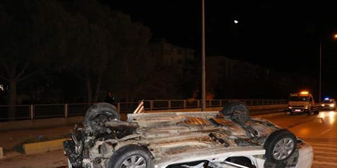 Edirne'de otomobillerin çarpışması sonucu 1 kişi öldü 3 kişi yaralandı