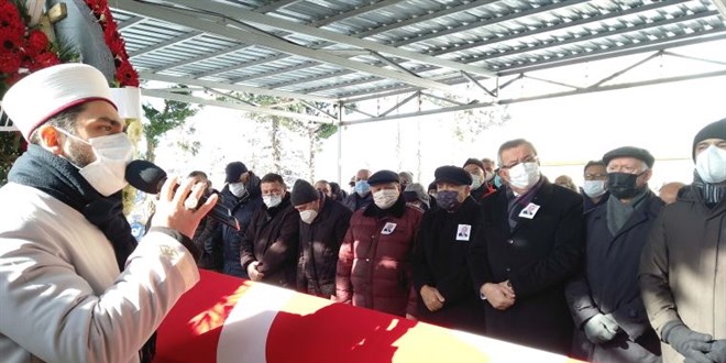 Ceza hukukçusu Uğur Alacakaptan son yolculuğuna uğurlandı
