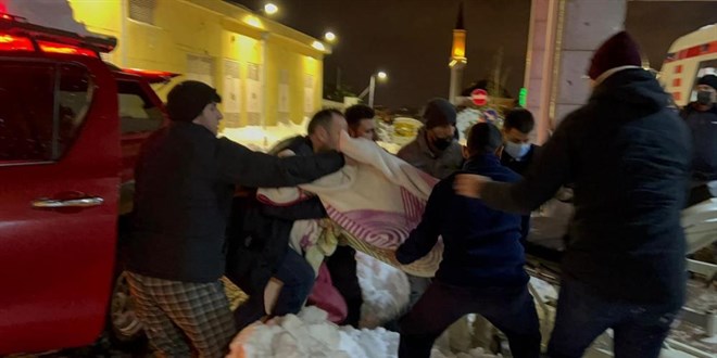 Yolda kalan diyaliz hastası yaşamını yitirdi