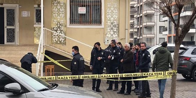 Taziye evinde silahlı çatışma: Başhekim dahil 3 kişi yaralandı