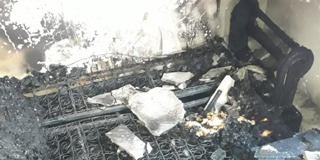 Edirne'de anne ve iki ocuunu yanan evden komular kurtard