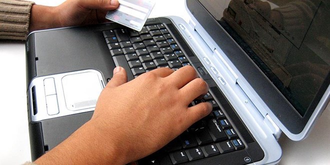 Yargıtay'dan internet alışverişleri için emsal 'ayıplı mal' kararı