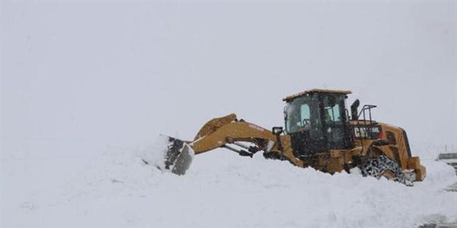 Erzurum'da çığ altında kalan 2 kişinin cansız bedenine ulaşıldı