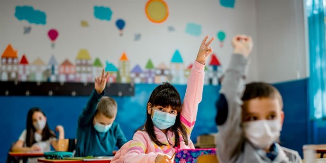 E�itim sempozyumunda yeni teknoloji trendleri tan�t�ld�