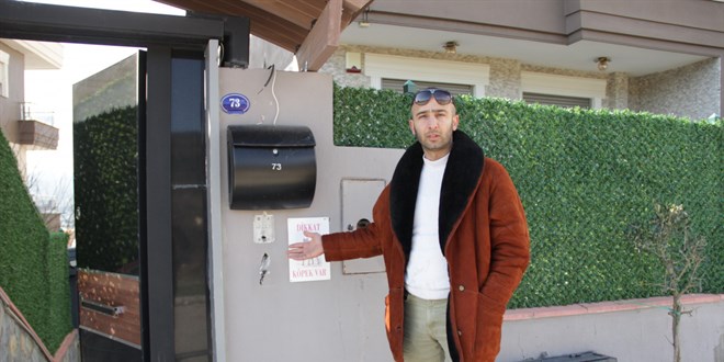 'İş adamıyım' dedi, kiraladığı villadaki eşyaları da alıp kaçtı