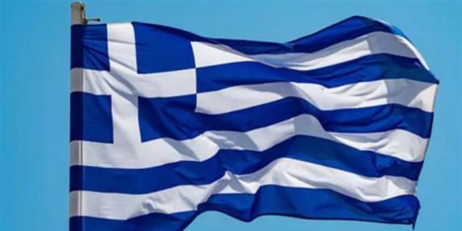 Yunan Meclisi'nde Trk yapm maske krizi